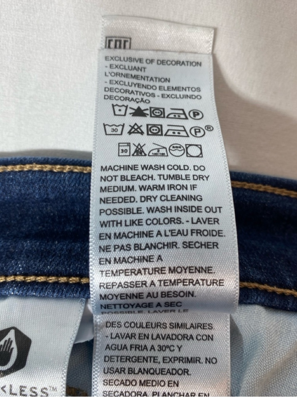 Levi's Classic Bootcut Blue Jeans Women’s Size 28 - Picture 13 of 13